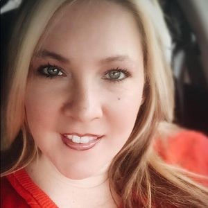 Meet your Posher, Mandy